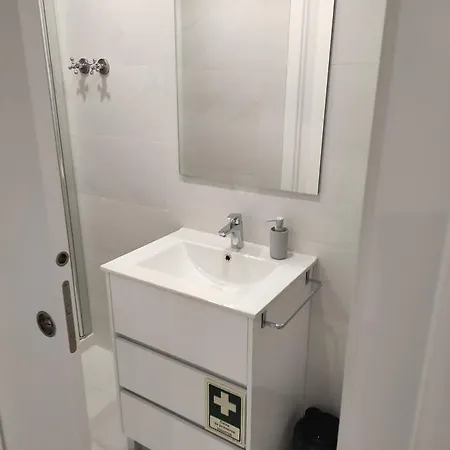 Casinha Bonecas By Viva A Vida - Alojamentos & 康斯坦西亚