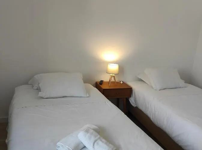 Vakantiehuis Casinha Bonecas By Viva A Vida - Alojamentos & Constância